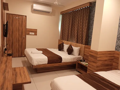 HOTEL BILVA LEAF | Standard Room AC